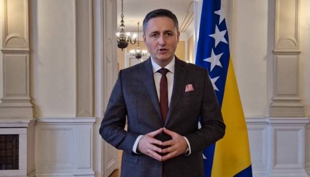 Državna imovina pripada isključivo državi BiH, a ne entitetima