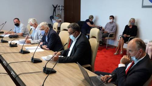 Državni parlamentarci o izborima u Crnoj Gori