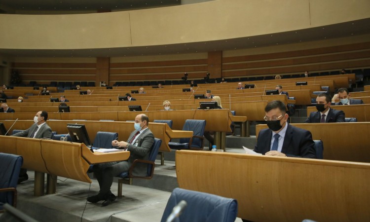 Državni poslanici razmatraju rekonstrukciju Vijeća ministara BiH