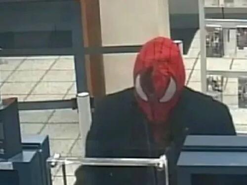 Državni prvak Srbije se maskirao u Spider Mana i ukrao 35.000 KM