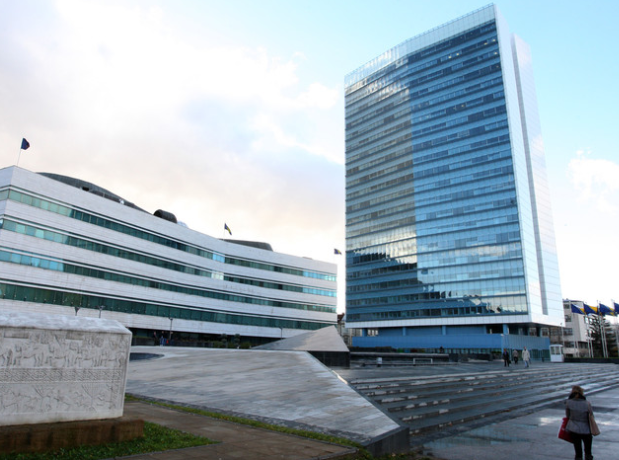 Državni službenici privremeno odgodili proteste