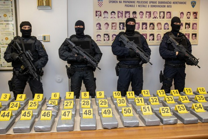 Dubrovačka policija izložila 72,9 kilograma zaplijenjenog kokaina