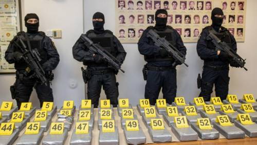 Dubrovačka policija izložila 72,9 kilograma zaplijenjenog kokaina