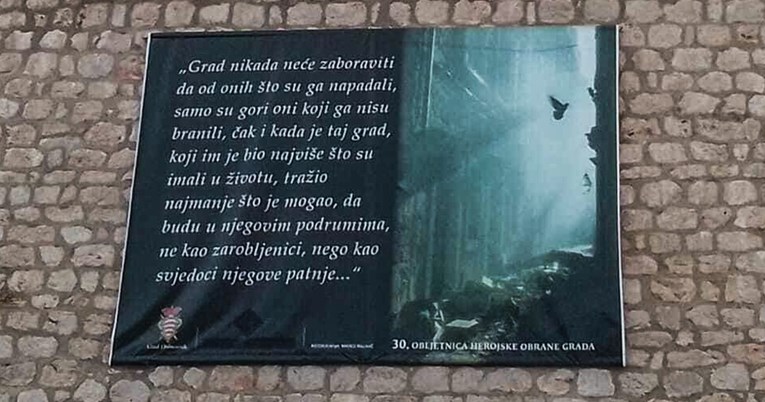 Dubrovačka vlast natpisom na zidinama proziva ljude koji nisu branili grad u ratu
