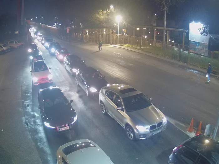 Duge kolone u oba smjera na GP Bosanska Gradiška
