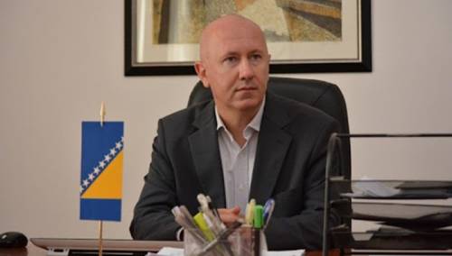 Dunović u odgovoru Vulinu: Mi razlikujemo zločince od heroja