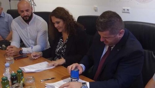 Duraković i Dujo potpisali ugovor vrijedan dva miliona KM