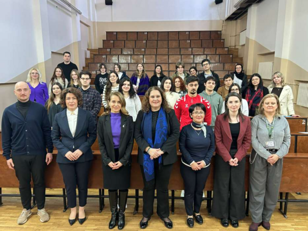 Duraković na Istanbulskom univerzitetu održala predavanje o jeziku i identitetu