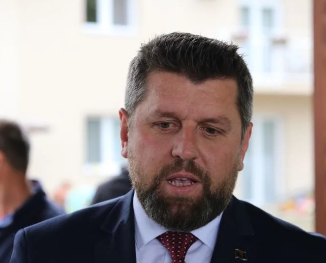 Duraković prijavio Amidžića: Sporne izjave izazvale burne reakcije