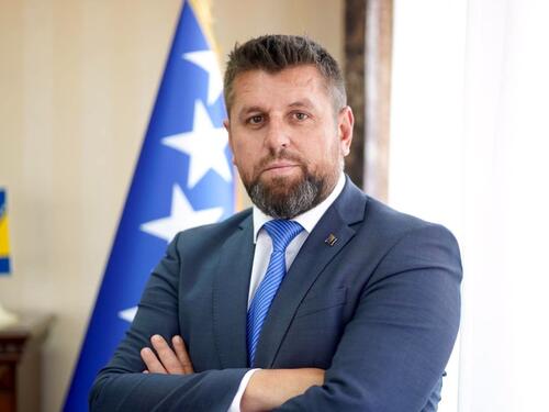 Duraković raskrinkao Primorčev narativ o "islamističkoj državi"