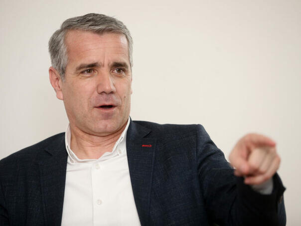 Duratović: Čast je biti smijenjen uz ovako obrazloženje