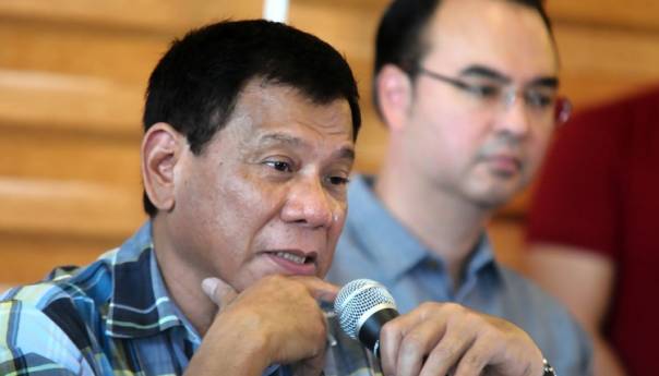 Duterte najavio kandidaturu za potpredsjednika da nastavi 'krstaški rat'