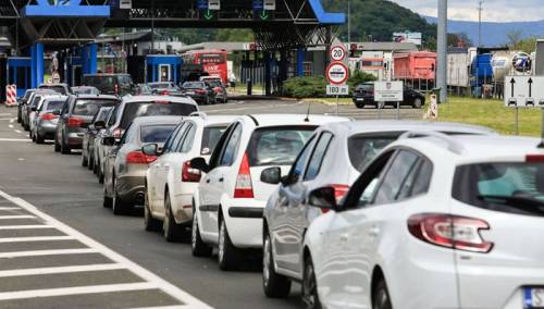 Duža zadržavanja pri prelasku granice na izlazu iz Bosne i Hercegovine