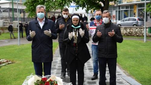 Dužnost nam je da ne zaboravimo borce koji su odbranili Visoko od zla