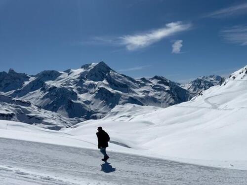Dva Mađara poginula u naletu lavine