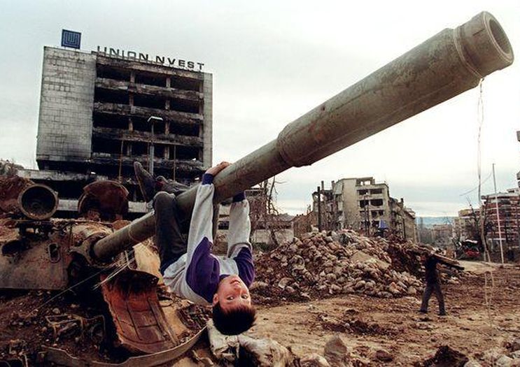 Dva rata, isti datum: Kako je 6. april obilježio sudbinu Sarajeva