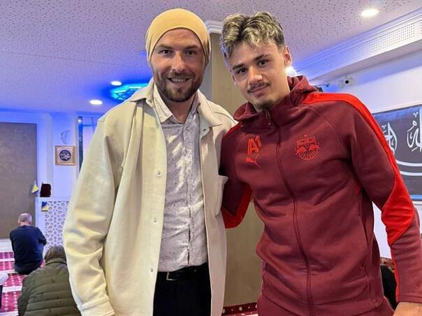 Dva reprezentativca BiH pomogla u izgradnji džamije u Austriji: "Uzori naše omladine"