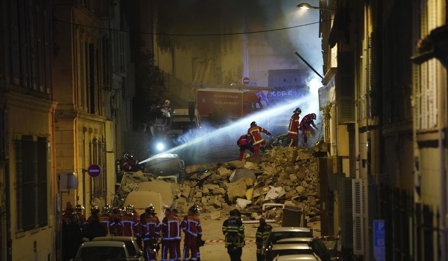 Dva tijela pronađena u ruševinama zgrade koja se srušila u Marseilleu