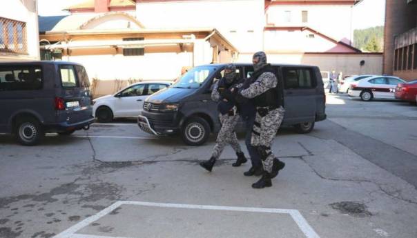 Dvadeset osoba uhapšeno zbog više krivičnih djela