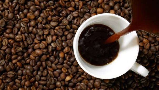 Dvije do tri šoljice kafe dnevno smanjuju rizik od demencije