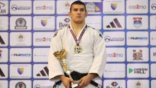 Dvije medalje za BiH: Vučurević s pet pobjeda stigao do zlata, Vujičiću bronza