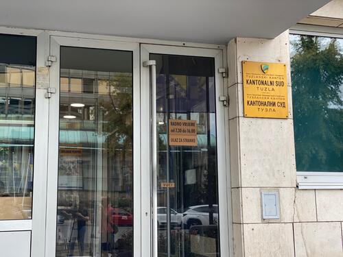 Dvije osobe osuđene na po pet godina zatvora zbog trgovine ljudima