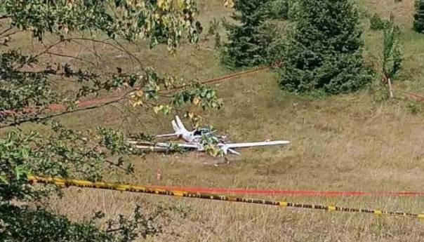 Dvije osobe poginule u padu letjelice na Nišićima