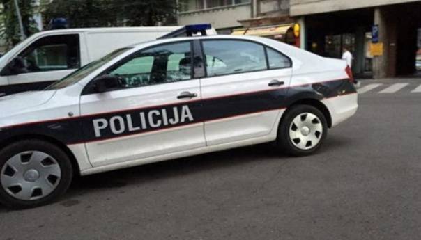 Dvije osobe poginule u saobraćajnoj nesreći kod Tešnja