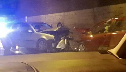 Dvije osobe povrijeđene u direktnom sudaru u tunelu Karaula