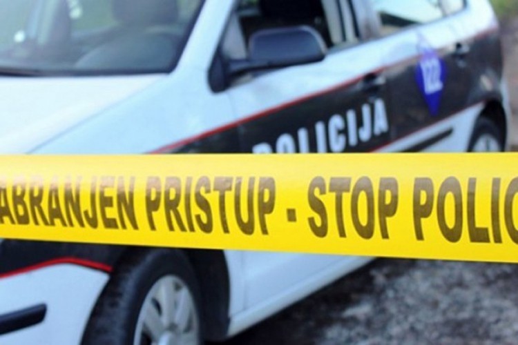 Dvije osobe povrijeđene u sudaru kod Kalesije