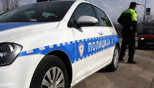 Dvije osobe teško povrijeđene u sudaru na putu Sarajevo - Pale