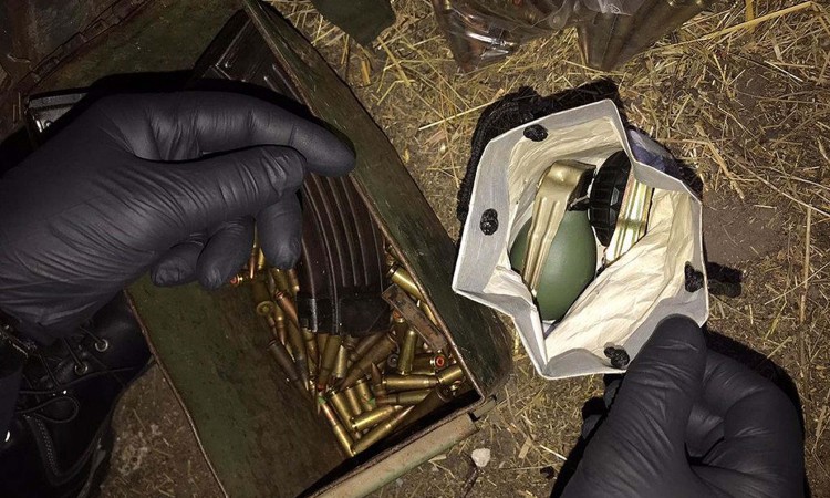 Dvoje uhapšeno u akciji FUP-a i MUP-a RS, oduzeta droga i eksploziv