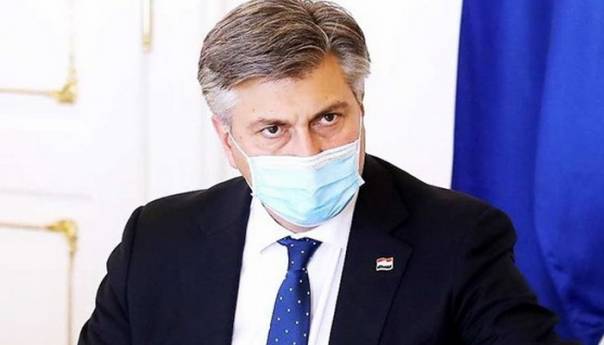 Dvije osobe uhapšene zbog prijetnji Plenkoviću