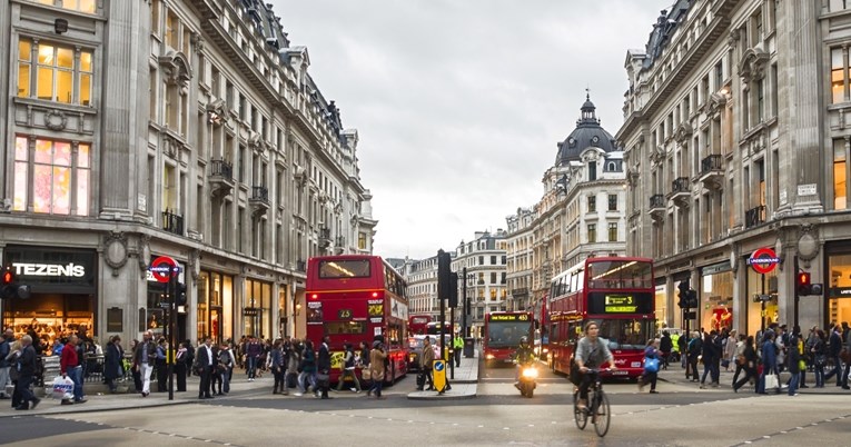 Dvije trećine Britanaca žele referendum za ponovno pridruživanje EU