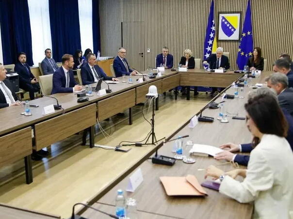 Dvije trojke ‘mame’ HDZ, dok Čović poručuje ‘prilika je propuštena’