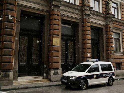 Dvojac iz Sarajeva planirao eksplozivni napad, predložen im pritvor