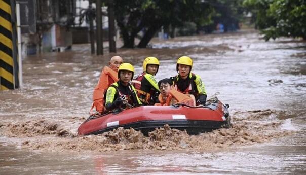 Dvoje poginulih u klizištima i poplavama u Xianu