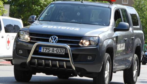 Dvoje uhapšenih zbog pucnjave na policajca u Gradačcu