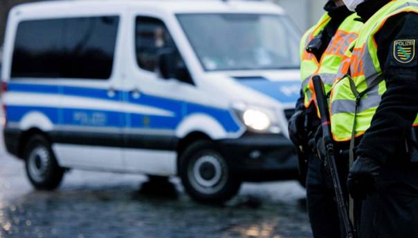 Dvojica njemačkih policajaca ubijeni tokom rutinske kontrole saobraćaja