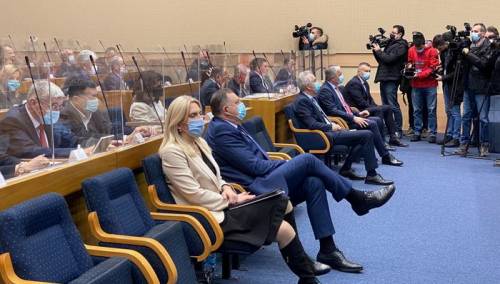 DW: Mlake reakcije Zapada, sankcije i dalje u ladici