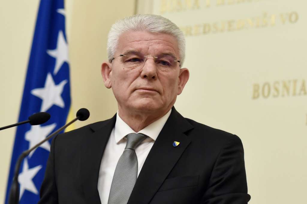 Džaferović: Ako HDZ ubijede da u Ustav upišemo da klubovi naroda nisu bitni, eto im vlast