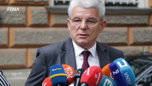 Džaferović: Asimetrična rješenja opasna i neprihvatljiva