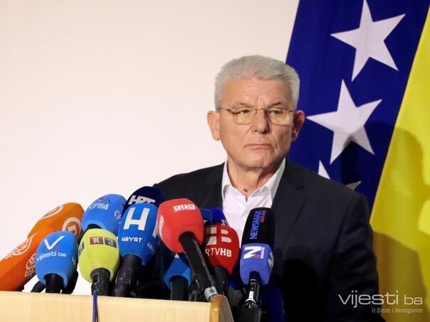 Džaferović: Borimo se poslovničkim sredstvima, nećemo popustiti pred samovoljom