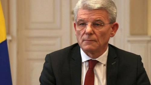 Džaferović čestitao Milanoviću: Odmah raditi na popravljanju odnosa