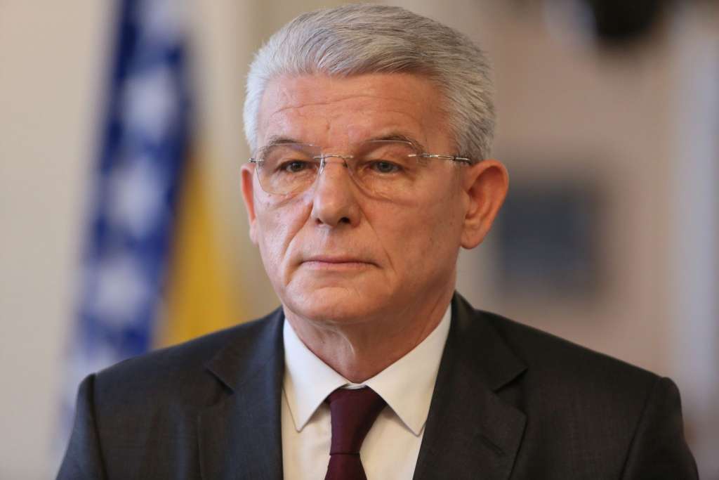 Džaferović čestitao Nataši Pirc Musar pobjedu na predsjedničkim izborima