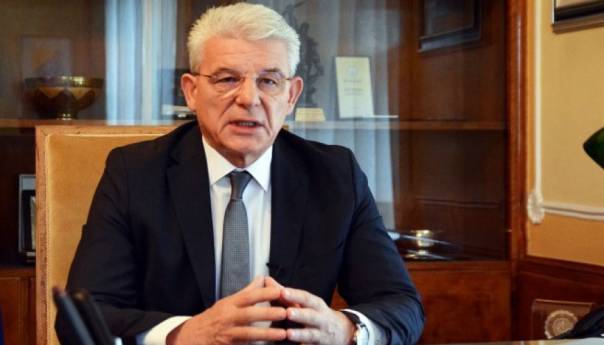 Džaferović čestitao Steinmeieru Dan njemačkog jedinstva