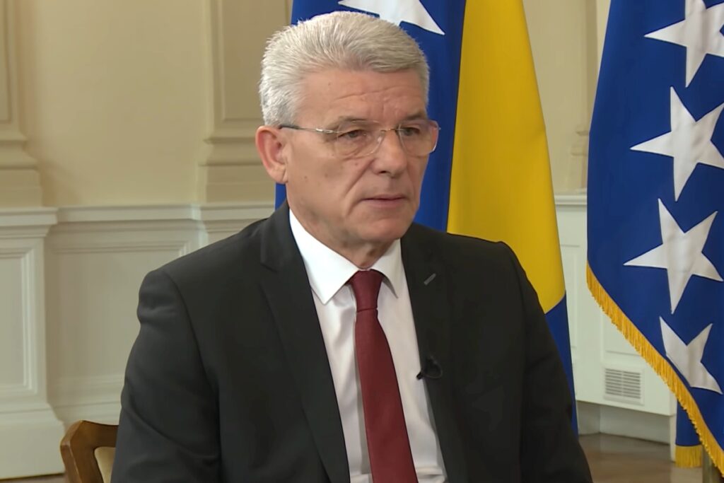 Džaferović: Civilizacijski potez Crne Gore