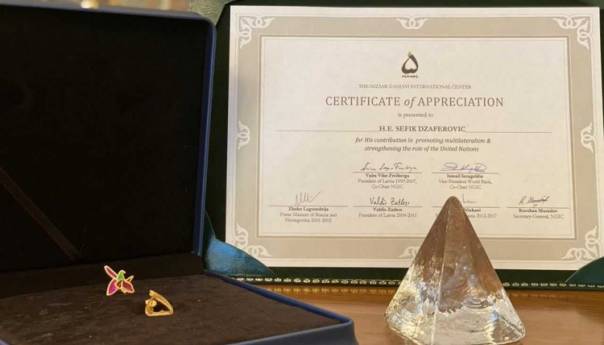 Džaferović dobitnik Specijalnog priznanja Međunarodnog centra Nizami Ganjavi