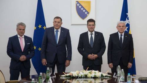 Džaferović i Dodik s komesarom EU za upravljanje krizama Janezom Lenarčičem