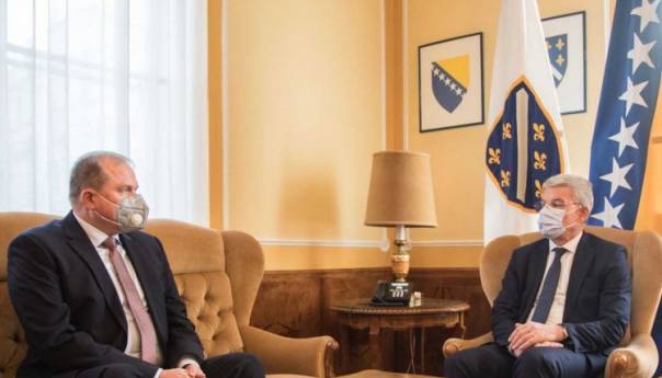 Džaferović i Pinkus o unaprjeđenju odnosa BiH i Litvanije